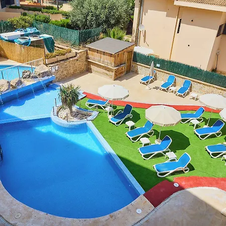 Sol y Mar Apartments-3